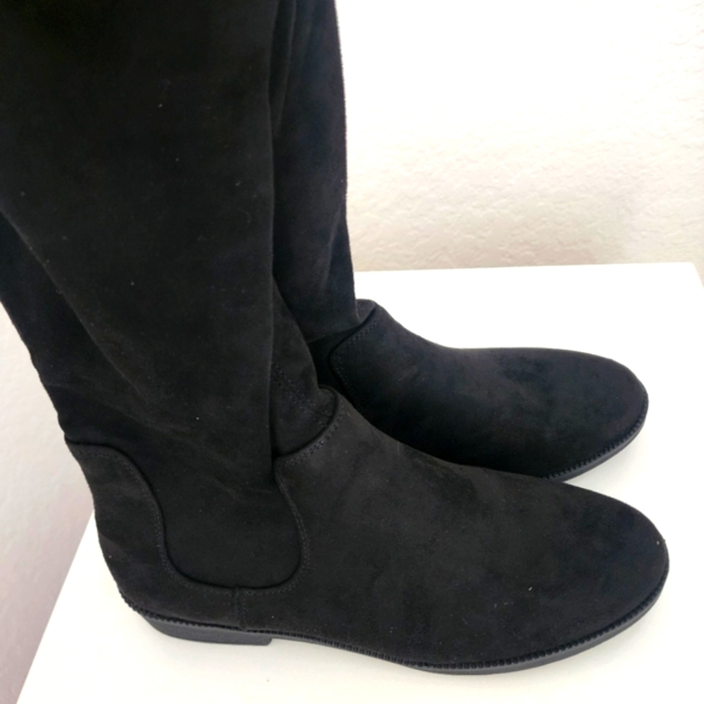 SO English Muffin Women's Black Thigh High Boots. Size 8.5 - Picture 3 of 9